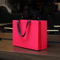 Tas Belanja Kertas Kraft Tebal Kapasitas Besar OEM dengan Tali Pegangan Katun Twill Lebar, Tas Kertas Kerajinan dengan Pegangan Hitam yang Diperkuat