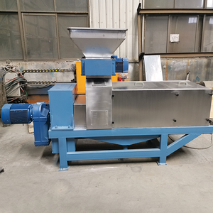 Machine de déshydratation de plumes de poulet/déshydrateur de presse à vis de déchets organiques/machine de déshydratation de jus d'herbe verte - Product Image 3