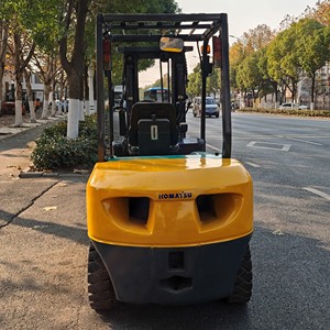 Montacargas Usados de Alto Rendimiento Komatsu 3T, Montacargas Diésel con Componentes Originales Japoneses, Maquinaria de Construcción - Product Image 6