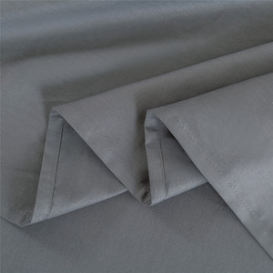 Parure de lit 4 pièces en coton massif de qualité hôtelière supérieure, tissu aéré, drap-housse élastique, maintien parfait, résistant à l'usure - Product Image 5