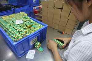 CHIKU PTV 4-TG Seiteneingangs-Messer-Trennblock Push-in-Trennanschlussblock - Product Image 6