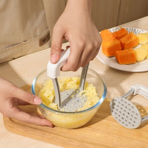 Prensa manual de cocina de material PP compatible con OEM para puré de patatas, frutas, alimentos para bebés, zumos y purés. Herramienta de calidad para verduras para uso doméstico. - Product Image 4
