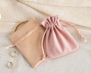 Sac cadeau en velours suédé coloré avec cordon de serrage et logo promotionnel - Product Image 3