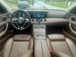 Auto Usado en Venta, <span class=keywords><strong>Mercedes</strong></span>-Benz <span class=keywords><strong>E</strong></span> 350 <span class=keywords><strong>E</strong></span> L 2022, Sedán de Lujo Híbrido Enchufable, Volante a la Izquierda, PHEV, 211hp, 120km EV, Excelente Estado - Product Image 2