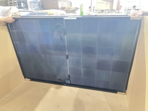 <span class=keywords><strong>Trina</strong></span> แผงโซลาร์<span class=keywords><strong>425W</strong></span> 430W 435W 440W | สีดำล้วนชนิด N + แผ่นกระจกคู่ bipv คลังสินค้าของสหรัฐอเมริกา - Product Image 4