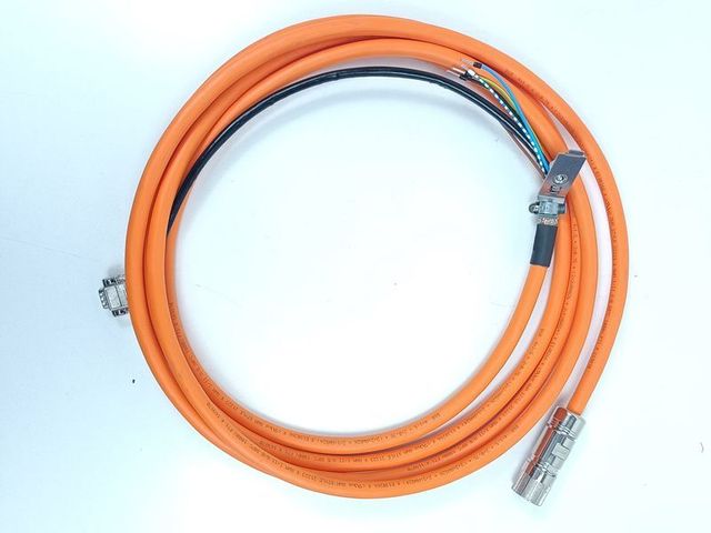 PLC ACOPOS 8BCH0005.1111A-0 Multi Motor Hybrid Cable Length 5m UNUSED Warranty Product