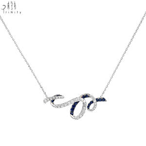 Nouvelle collection : élégant collier pendentif en or blanc massif 18 carats, saphir et diamant naturels, forme courbe, pour femme, idéal comme cadeau. - Product Image 1