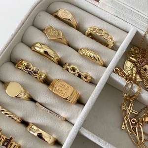 Bagues de couple personnalisées en acier inoxydable plaqué or 24K, 14K, 18K, étanches, style américain, et bagues chaîne cubaine en acier doré, bijoux en gros - Product Image 1