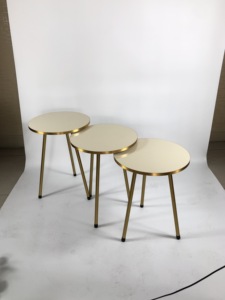 Ensemble de 3 <span class=keywords><strong>tables</strong></span> gigognes-<span class=keywords><strong>Tables</strong></span> basses rondes empilables bon marché pour petits espaces, table de chevet pour salon, or - Product Image 4