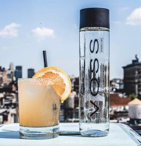 Bouteille d'<span class=keywords><strong>eau</strong></span> en verre <span class=keywords><strong>Voss</strong></span> personnalisée avec logo, vide, 500 ml, cylindre à côtés droits, pour <span class=keywords><strong>eau</strong></span> gazeuse ou <span class=keywords><strong>minérale</strong></span>, avec bouchon - Product Image 2