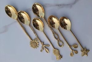 Mejor Oferta 2026: Juego de Cubertería con Cucharas de Acero Inoxidable y Acabado Dorado, Juego de Cucharas con Mangos de Diferentes Formas para Mesa de Comedor - Product Image 2