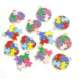 Charmes en émail en forme <span class=keywords><strong>de</strong></span> <span class=keywords><strong>coeur</strong></span> rond irrégulier Puzzle pendentifs en alliage pour collier à faire soi-même Bracelet boucles d'oreilles porte-clés - Product Image 2