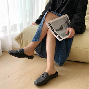 Mezza <span class=keywords><strong>ciabatte</strong></span> <span class=keywords><strong>donna</strong></span> nuova moda estate sandali piatti Casual <span class=keywords><strong>da</strong></span> esterno a punta chiusa con stile alla moda Bowknot - Product Image 3