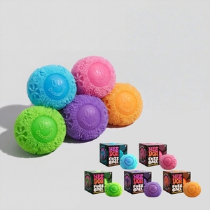Pelota Antiestrés con Púas y Pompones NeeDoh, Juguete Sensorial para Aliviar el Estrés, Regalo de Pascua para Niños y Adultos - Product Image 2