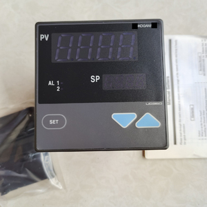 Contrôleur de température PLC UD350-00 UD320-00/V24 UD310-00/V24 pour Yokogawa - Product Image 1