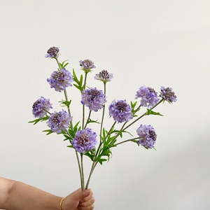 Fiore Artificiale Piccolo Fiore Selvatico con 3 Rami, Composizione Floreale di Alta Qualità per il Soggiorno, Fiore Decorativo - Product Image 1