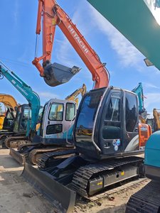 Mini excavatrice Hitachi ZX70 haute performance 7 tonnes 95% nouvelle pompe de boîte de vitesses de moteur d'occasion certifiée CE/EPA PLC - Product Image 3