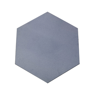 Dalles hexagonales en caoutchouc de haute qualité pour l'extérieur, certifiées CE, pour parcs et aires de jeux - Product Image 1