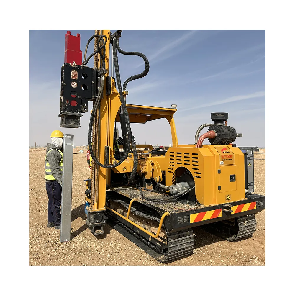 Fábrica Venda Multifuncional Fotovoltaica Ramming Machine Solar Pile Driver Terra Parafuso Pilha com GPS