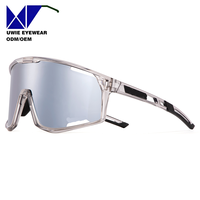 Lunettes de cyclisme personnalisées OEM TR90 photochromiques UV400 polarisées à monture complète pour adultes unisexes - Partenaire d'expédition mondial