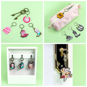 Llaveros de PVC 2D con Tema de Vaquera Salvaje, Diseños de Botas y Sombreros de Vaquero al por Mayor, Accesorios Personalizados para Bolsos y Regalos - Product Image 3