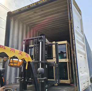 China nuevo de buena calidad precio bajo autobús repuestos autobús cabeza vidrio para la venta - Product Image 4