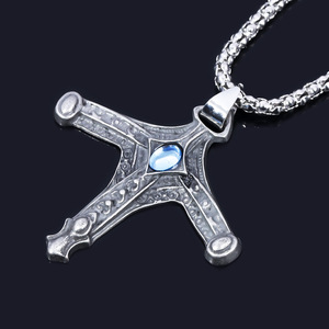 Collana a forma di sangue distintivo cacciatore di spada Gehrman croce editto collane pendenti per donne uomini accessori gioielli regali - Product Image 4