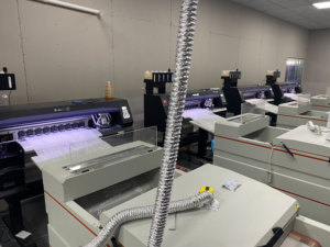 Stampante DTF Garros per <span class=keywords><strong>Stampa</strong></span> Diretta su Film, Offre Riproduzione di Design ad Alta Fedeltà, Versatilità e Applicazione Costante su Tessuti - Product Image 4