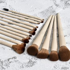 DailyQueen Morph 15 Pcs Nano Hair Nylon Khaki Handle Blush Blush  Makeup Brushes Opulent Feel  Soft Bristles Private Label - Product Image 1