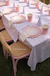 Chaise pour enfants en rotin moderne, fabriquée à la main, avec des caractéristiques de sécurité, pour l'hôtellerie, les parcs, la location événementielle, les fêtes d'anniversaire, les décorations de mariage - Product Image 3