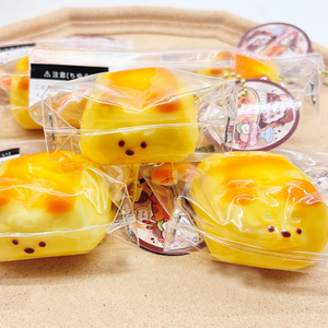 Jouets à presser en silicone réalistes en forme de pain avec expression de chiot de 6,5 cm, cadeaux anti-stress pour tous les âges pour un bonheur instantané, qualité alimentaire sûre - Product Image 2