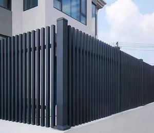 Clôture en aluminium à piquets verticaux <span class=keywords><strong>pour</strong></span> la fabrication industrielle, <span class=keywords><strong>pour</strong></span> les projets mondiaux, avec gestion d'usine certifiée ISO - Product Image 2