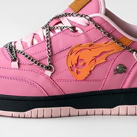 Baskets de skate en cuir verni avec broderie entièrement personnalisée, chaîne métallique, logo embossé personnalisé, semelle extérieure en caoutchouc, légères, style streetwear hip-hop