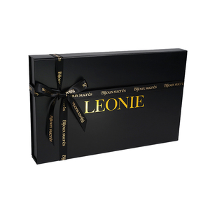 Boîte Pliante en Carton Rigide de Luxe 2mm, Aimant Premium, Logo Personnalisé Marquage à Chaud, Emballage pour Chemises Extensions de Cheveux Disponible Gratuitement - Product Image 4