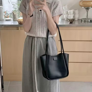 กระเป๋าถือของผู้หญิงหรูหราระดับพรีเมี่ยมใหม่กระเป๋าถือแบรนด์ดีไซเนอร์สำหรับผู้หญิงกระเป๋าแฟชั่นแนวลำลองระดับพรีเมียม - Product Image 5