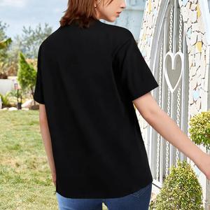 T-Shirt Estiva da <span class=keywords><strong>Donna</strong></span> di Alta Qualità con Stampa a Trasferimento Termico di Personaggi Natalizi - Product Image 4