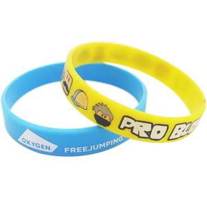 कस्टम निर्मित सिलिकॉन रिस्टबैंड निगेरिया सिल्का कंगन अंधेरे में चमक जाता है। - Product Image 5