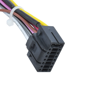 Prise stéréo ISO 16 broches personnalisée Faisceau de fils radio automatique de rechange Câble en plastique isolé en caoutchouc PVC Amplificateur de voile d'étincelle Malibu - Product Image 6