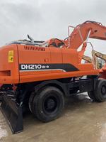 Excavatrice sur chenilles DOOSAN DH210-7 modèle 2023 d'occasion, très demandée, avec moteur fabriqué en Corée, à vendre à prix avantageux