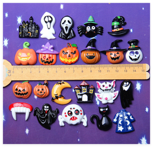 Cabujones planos <span class=keywords><strong>de</strong></span> resina artísticos pintados a mano con motivos <span class=keywords><strong>de</strong></span> casa, zombi, mago, esqueleto, gato negro, sombrero, calabaza, fantasma, para collares, zapatos y adornos - Product Image 3