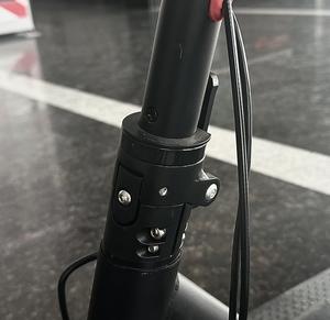 Vente en gros de trottinettes électriques pliables M365 de 8,5 pouces, 350 W, 36 V, puissance nominale, véhicule à deux roues à moteur pas cher - Product Image 5