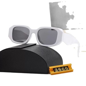 <span class=keywords><strong>Occhiali</strong></span> <span class=keywords><strong>da</strong></span> <span class=keywords><strong>Sole</strong></span> di Lusso Neri Quadrati con Logo Personalizzato, Design alla Moda, Montatura Piccola, <span class=keywords><strong>Occhiali</strong></span> <span class=keywords><strong>da</strong></span> <span class=keywords><strong>Sole</strong></span> di Marca per <span class=keywords><strong>Uomo</strong></span> e Donna - Product Image 6