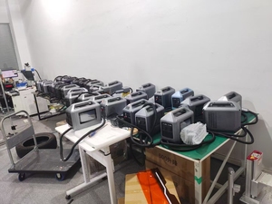 Máy khắc <span class=keywords><strong>laser</strong></span> sợi quang cầm tay di động CS Tec 20W/30/50W để khắc logo lên gỗ, kim loại, nhựa - Product Image 5