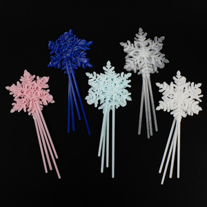 Cake Toppers Plastic Snowflake Decorations Reusable Birthday Party Cake Decorating Supplies Die Cut Round Shape - Product Image 4