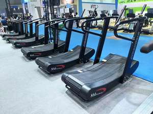 Tapis roulant manuel de qualité commerciale conception de <span class=keywords><strong>ceinture</strong></span> incurvée entraînements <span class=keywords><strong>cardio</strong></span> efficaces pour les centres de fitness de renforcement de la force - Product Image 4