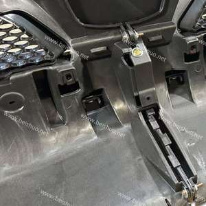 Pare-chocs avant BS-PE-<span class=keywords><strong>206</strong></span> en plastique PP, fixation par boulons, remplacement facile sans trou pour les feux antibrouillard, pour Peterbilt 579 2023 - Product Image 3