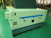 Machine de gravure et de découpe au laser CO2 6090 1390 1610 80W 100W 130W CNC pour le bois, l'acrylique, le cuir, le verre, le tissu, le MDF