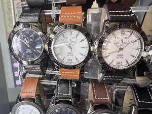 นาฬิกาข้อมือผู้ชาย ตัวเรือนสแตนเลส หน้าปัด 42 มม. สายหนังแท้ ระบบควอตซ์แบบอนาล็อก แสดงวันที่ สไตล์ลำลอง - Product Image 3