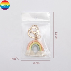 <span class=keywords><strong>Porte</strong></span>-clés arc-en-ciel en <span class=keywords><strong>laine</strong></span> fait main pour filles Design mignon avec gland en métal souple pour cadeau et promotion - Product Image 6