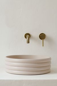 Lavabo redondo de hormigón acanalado verde salvia, lavabo de cemento con nervaduras para encimera, lavabo de baño de GFRC, venta al por mayor, Vietnam - Product Image 5